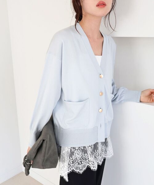 le.coeur blanc（ルクールブラン）の「ウォッシャブル刺繍Vネックカーデ（カーディガン/ボレロ・レディース・イエロー/ホワイト系その他/サックスブルー/ネイビー・38）」の7枚目の写真