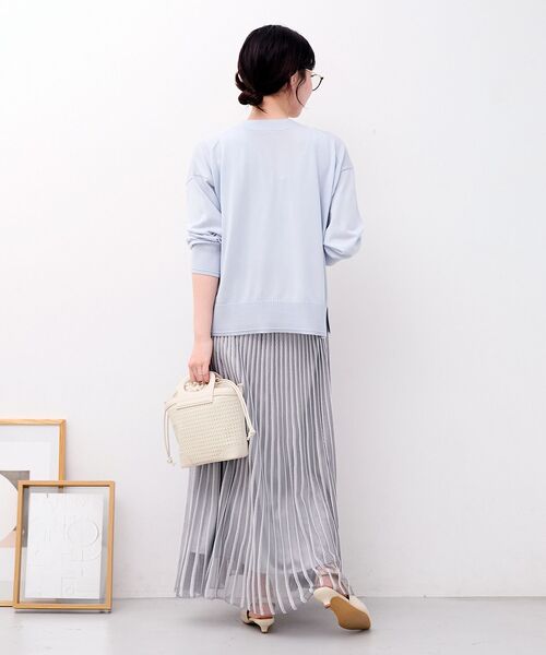 le.coeur blanc（ルクールブラン）の「ウォッシャブル刺繍Vネックカーデ（カーディガン/ボレロ・レディース・イエロー/ホワイト系その他/サックスブルー/ネイビー・38）」の21枚目の写真