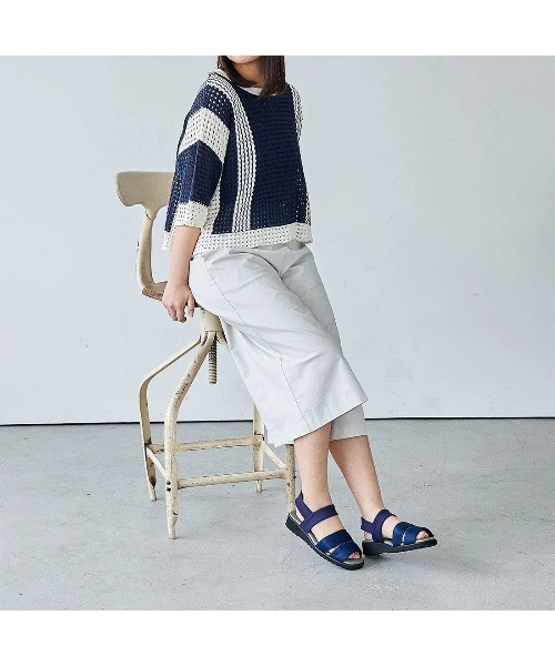 D'ICI(ディッシィ)の「ストレッチフィットサンダル(サンダル・レディース・ブラック/カーキ・24.5cm/24cm/23.5cm/23cm/22.5cm/22cm)」の15枚目の写真