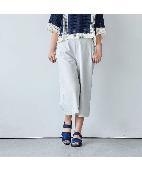D'ICI(ディッシィ)の「ストレッチフィットサンダル(サンダル・レディース・ブラック/カーキ・24.5cm/24cm/23.5cm/23cm/22.5cm/22cm)」の14枚目の写真