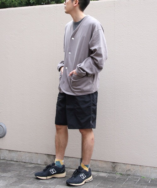 ORCIVAL(オーシバル)の「ORCIVAL/オーシバル Vネックカーディガン VNECK CARDIGAN OR-C0523 PEY(カーディガン/ボレロ・メンズ・ブラック/ライトグレー/グレー・4/5)」の8枚目の写真