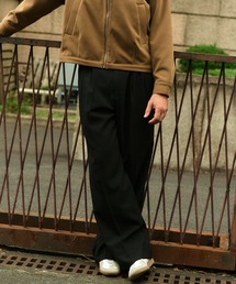 NewAnce（ニュアンス）の「スラックス（スラックス）」