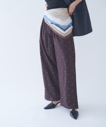 Remind me and forever（リマインドミーアンドフォーエバー）の「【nane】【軽い素材感のインド綿使用】ドット柄刺繍パンツ（その他パンツ）」