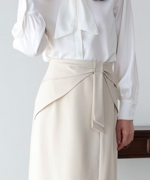 BLUEEAST(ブルーイースト)の「ウエストリボンタイトスカート(スカート・レディース・チャコールグレー/ブラック/アイボリー・MEDIUM/SMALL)」の15枚目の写真