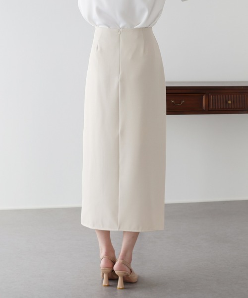 BLUEEAST(ブルーイースト)の「ウエストリボンタイトスカート(スカート・レディース・チャコールグレー/ブラック/アイボリー・MEDIUM/SMALL)」の4枚目の写真