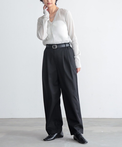 for/c（フォーシー）の「[低身長/高身長向けサイズ有]なめらかツイルカーブパンツ【サスティナブル】（スラックス・レディース・ブラック/ライトベージュ・M/PM/TM/LL/L）」の16枚目の写真