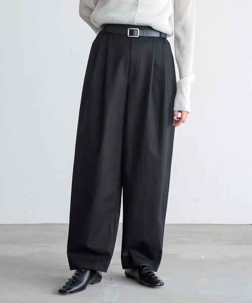 for/c（フォーシー）の「[低身長/高身長向けサイズ有]なめらかツイルカーブパンツ【サスティナブル】（スラックス・レディース・ブラック/ライトベージュ・M/PM/TM/LL/L）」の4枚目の写真