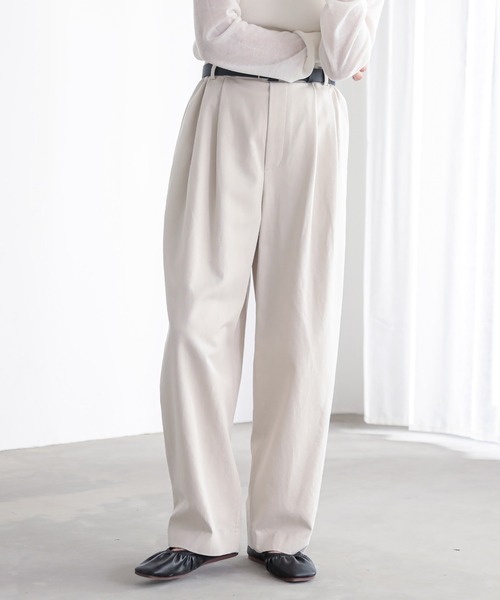 for/c（フォーシー）の「[低身長/高身長向けサイズ有]なめらかツイルカーブパンツ【サスティナブル】（スラックス・レディース・ブラック/ライトベージュ・M/PM/TM/LL/L）」の21枚目の写真
