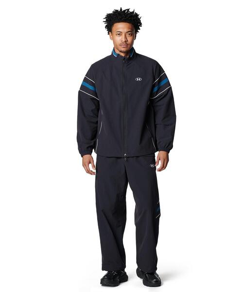 UNDER ARMOUR(アンダーアーマー)の「UAナイロン トラックパンツ(ライフスタイル/メンズ)(その他パンツ・メンズ・ブラック・XL/L/M/S/2XL)」の6枚目の写真