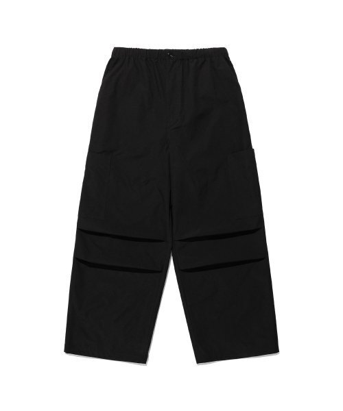 NICE GHOST CLUB(ナイスゴーストクラブ)の「FFATS PARACHUTE CARGO PANTS_BLACK(NG2ESUPA10A)(その他パンツ・レディース・ブラック・L/M/S)」の1枚目の写真
