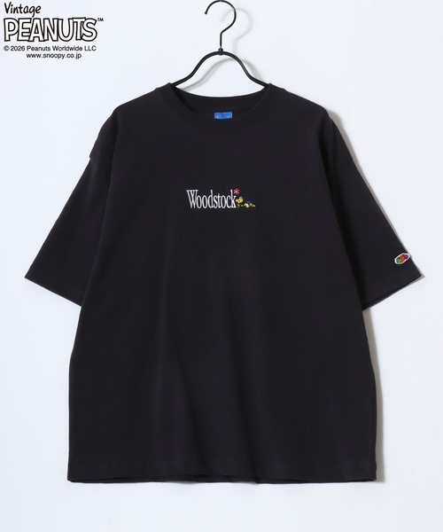 SNOOPY（スヌーピー）の「PEANUTS/ピーナッツコラボ FRUIT OF THE LOOM/フルーツオブザルーム スヌーピー ロゴ ワンポイント刺繍 半袖Tシャツ/レディース メンズ（Tシャツ/カットソー・レディース・ホワイト系その他/グレー系その他2/チャコールグレー/ホワイト系その他2/アイボリー/グレー系その他・S/M/L）」の20枚目の写真