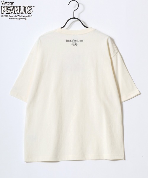 SNOOPY（スヌーピー）の「PEANUTS/ピーナッツコラボ FRUIT OF THE LOOM/フルーツオブザルーム スヌーピー ロゴ ワンポイント刺繍 半袖Tシャツ/レディース メンズ（Tシャツ/カットソー・レディース・ホワイト系その他/グレー系その他2/チャコールグレー/ホワイト系その他2/アイボリー/グレー系その他・S/M/L）」の13枚目の写真