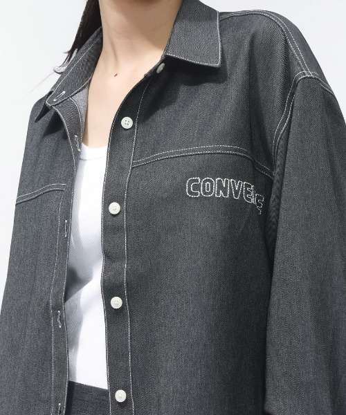 CONVERSE(コンバース)の「コンバース SYNTHETIC DENIM SHIRT L シンセティックデニムシャツ(シャツ/ブラウス・レディース・オフホワイト/ネイビー/ブラック・M/L)」の9枚目の写真
