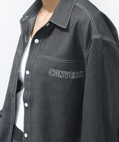 CONVERSE(コンバース)の「コンバース SYNTHETIC DENIM SHIRT L シンセティックデニムシャツ(シャツ/ブラウス・レディース・オフホワイト/ネイビー/ブラック・M/L)」の10枚目の写真