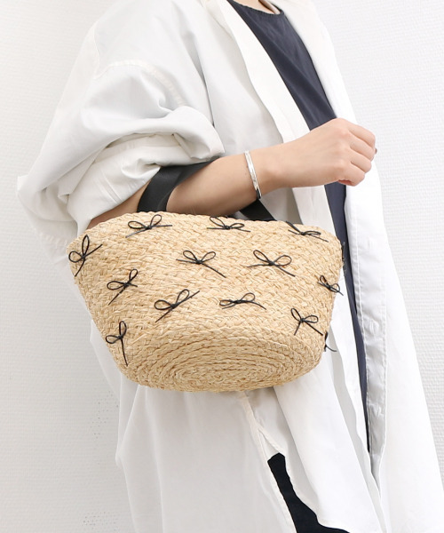 kakatoo(カカトゥ)の「カカトゥ kakatoo / ラフィアブレードリボンバッグ カゴバッグ(かごバッグ・レディース・ブラック/シルバー・FREE)」の16枚目の写真