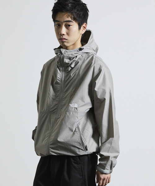 FREAK'S STORE（フリークスストア）の「THE NORTH FACE/ザ・ノース・フェイス 限定展開 コンパクトジャケット（メンズ）（ナイロンジャケット・メンズ・グレー/ブラック・MEDIUM/LARGE/SMALL/X-LARGE/XX-LARGE）」の19枚目の写真