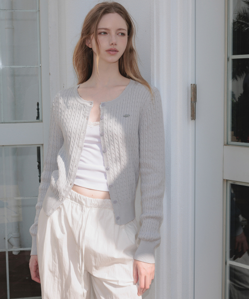 DEHEVE（デヘヴェ）の「Frill Cable Knit Cardigan [Sky Blue]（カーディガン/ボレロ・レディース・スカイブルー・FREE）」の9枚目の写真