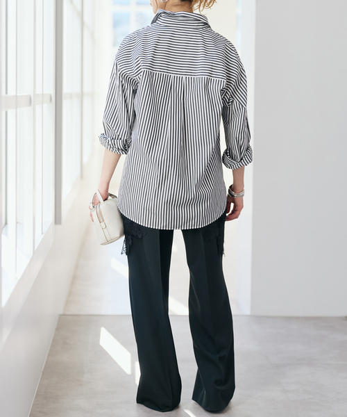 Spick & Span(スピックアンドスパン)の「《新色有り / 追加2》50コットンコンパクトシャツ(シャツ/ブラウス・レディース・その他10/ホワイト/マルチ/サックスブルー・FREE)」の6枚目の写真