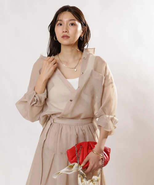 JUSGLITTY（ジャスグリッティー）の「２ＷＡＹリネンライクシアーシャツ（シャツ/ブラウス・レディース・サックスブルー/ピンク/ホワイト/イエロー/ベージュ・1/2）」の3枚目の写真