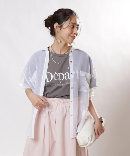 JUSGLITTY（ジャスグリッティー）の「２ＷＡＹリネンライクシアーシャツ（シャツ/ブラウス・レディース・サックスブルー/ピンク/ホワイト/イエロー/ベージュ・1/2）」の2枚目の写真