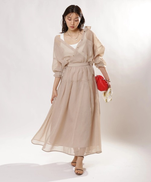 JUSGLITTY（ジャスグリッティー）の「２ＷＡＹリネンライクシアーシャツ（シャツ/ブラウス・レディース・サックスブルー/ピンク/ホワイト/イエロー/ベージュ・1/2）」の18枚目の写真