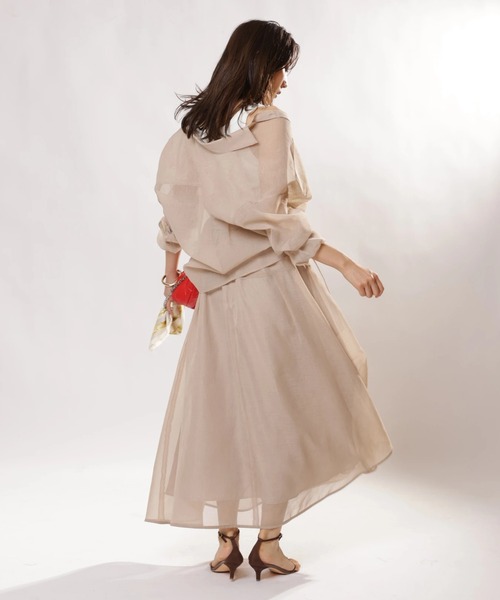 JUSGLITTY（ジャスグリッティー）の「２ＷＡＹリネンライクシアーシャツ（シャツ/ブラウス・レディース・サックスブルー/ピンク/ホワイト/イエロー/ベージュ・1/2）」の22枚目の写真