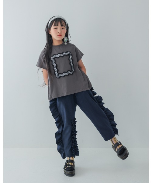 unica(ユニカ)の「フレームデザインTシャツ(Tシャツ/カットソー・キッズ・チャコール/ピンク/オフホワイト・XL/L/M/S)」の8枚目の写真