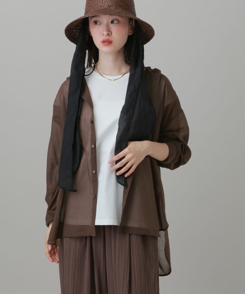 LAKOLE(ラコレ)の「シアーフードシャツ / 664820(シャツ/ブラウス・レディース・ブラック/レッド/オフホワイト/ブルー/ブラウン系その他/ブラウン・FREE)」の4枚目の写真