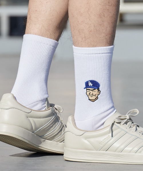 ROSTER SOX(ロスターソックス)の「ROSTER SOX/ロスターソックス MLB チームエンブレム リブ編み クルーソックス 日本製 2026年 夏 夏服(ソックス/靴下・メンズ・ブラック/ホワイト系その他/ホワイト系その他2/ホワイト系その他3/グレー/ネイビー・25-27CM)」の2枚目の写真