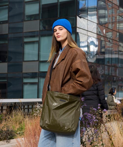 TAB N SHIFT(タブアンドシフト)の「Chelsea Tote Bag - Khaki(トートバッグ・メンズ・その他・FREE)」の1枚目の写真