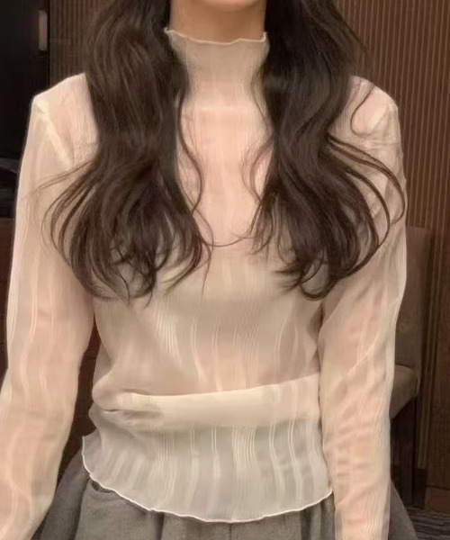 Ada.(エイダ)の「【Mellfy】シアー ハイネック プリーツ メロー トップス(Tシャツ/カットソー・レディース・ライトブルー/オフホワイト・FREE)」の3枚目の写真