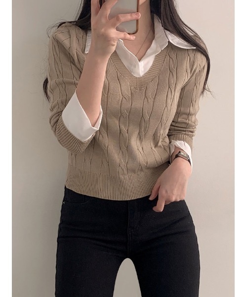 Emilie（エミリー）の「シャツレイヤード長袖ニット（Tシャツ/カットソー・レディース・ベージュ/グレー/アイボリー/ブラック/カーキ・FREE）」の4枚目の写真