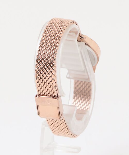 Daniel Wellington(ダニエルウェリントン)の「Ophelia Mini Mesh 22x25,5MM ローズゴールド/ゴールド/シルバー(アナログ腕時計・レディース・シルバー/イエローゴールド/ピンクゴールド・ONESIZE)」の12枚目の写真
