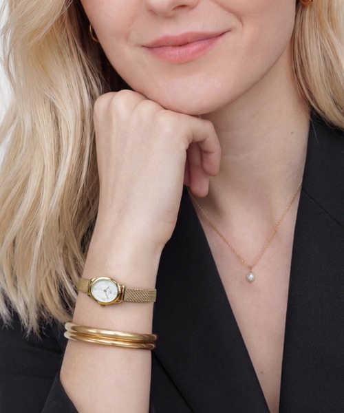 Daniel Wellington(ダニエルウェリントン)の「Ophelia Mini Mesh 22x25,5MM ローズゴールド/ゴールド/シルバー(アナログ腕時計・レディース・シルバー/イエローゴールド/ピンクゴールド・ONESIZE)」の3枚目の写真
