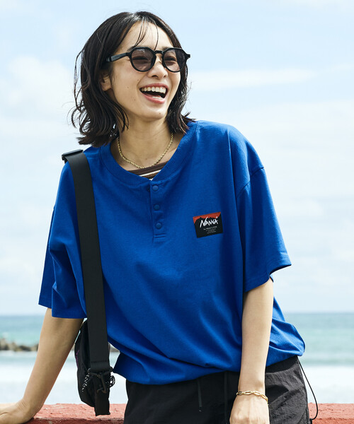 FREAK'S STORE(フリークスストア)の「NANGA × FREAK'S STORE/ナンガ 別注 裾スピンドル ヘンリーネックTシャツ(Tシャツ/カットソー・レディース・ブラック/ブルー/ホワイト・フリ-)」の10枚目の写真