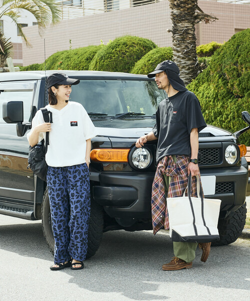 FREAK'S STORE(フリークスストア)の「NANGA × FREAK'S STORE/ナンガ 別注 裾スピンドル ヘンリーネックTシャツ(Tシャツ/カットソー・レディース・ブラック/ブルー/ホワイト・フリ-)」の21枚目の写真