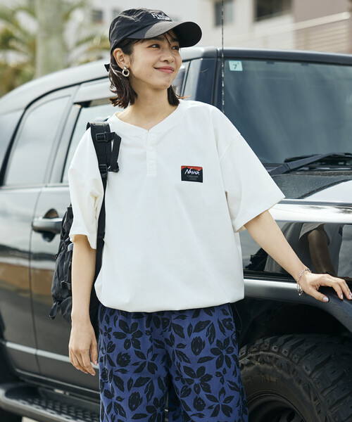 FREAK'S STORE(フリークスストア)の「NANGA × FREAK'S STORE/ナンガ 別注 裾スピンドル ヘンリーネックTシャツ(Tシャツ/カットソー・レディース・ブラック/ブルー/ホワイト・フリ-)」の22枚目の写真