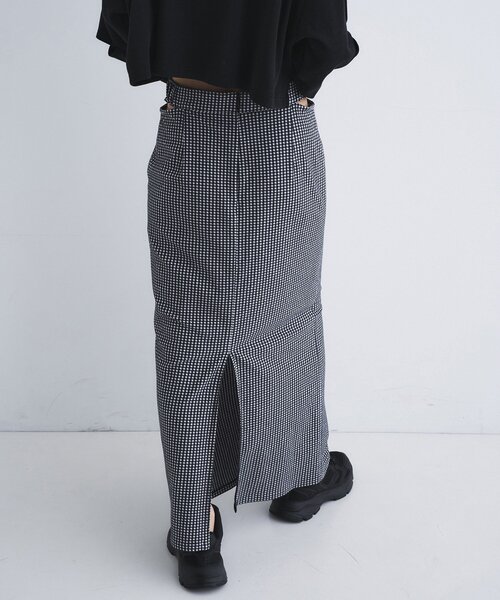 CODE A(コードエー)の「gingham check pencil skirt(スカート・レディース・ブラック系1/ネイビー系1・34/36)」の12枚目の写真