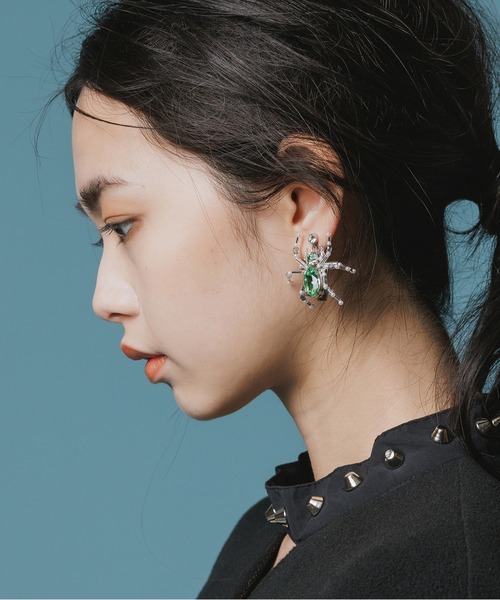 NON TOKYO(ノントーキョー)の「CRYSTAL SPIDER EARRING(イヤリング・レディース・ホワイト/グリーン/ピンク・FREE)」の4枚目の写真