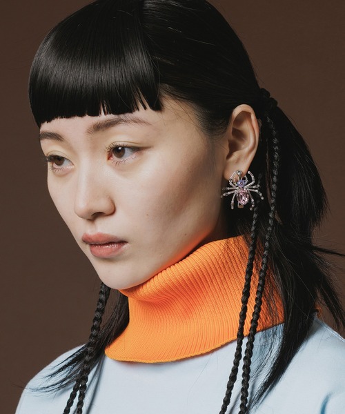 NON TOKYO(ノントーキョー)の「CRYSTAL SPIDER EARRING(イヤリング・レディース・ホワイト/グリーン/ピンク・FREE)」の6枚目の写真