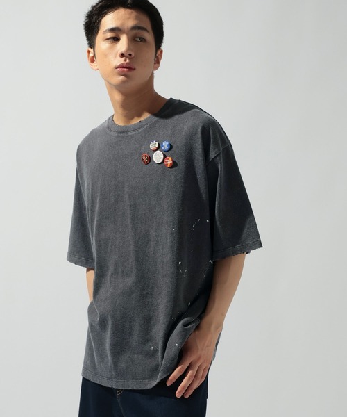 niko and...（ニコアンド）の「缶バッジ付きペイントTシャツ（Tシャツ/カットソー・メンズ・ブルー/オフホワイト/ブラック/パープル・MEDIUM/LARGE）」の16枚目の写真