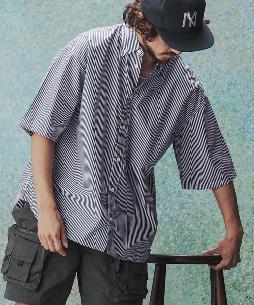 THEOREM(セオレム)の「mhs2632- High Tech Stripe HS Shirt ストライプハーフスリーブシャツ(TRM-6717)(シャツ/ブラウス・メンズ・オフホワイト/ネイビー・M/L)」の5枚目の写真