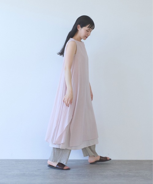 yuni(ユニ )の「△C/Si layerd one-piece(ワンピース・レディース・チャコールグレー/ピンク/カーキ・FREE)」の11枚目の写真
