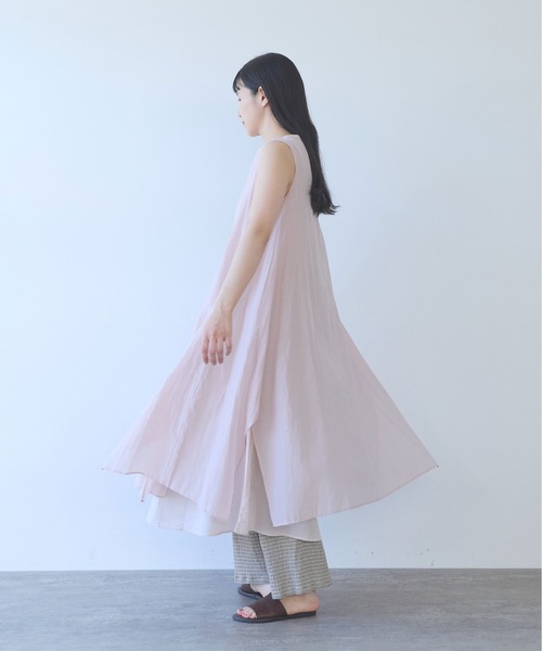 yuni(ユニ )の「△C/Si layerd one-piece(ワンピース・レディース・チャコールグレー/ピンク/カーキ・FREE)」の14枚目の写真