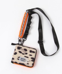 niko and...（ニコアンド）の「ショルダー付きZIPウォレット（財布）」