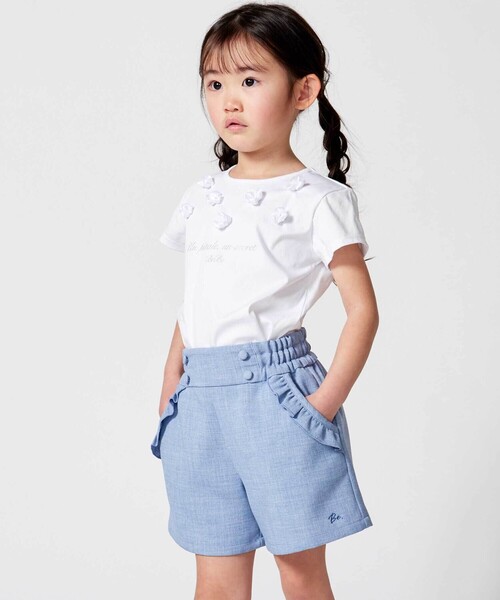 BeBe(ベベ)の「サテンフラワーモチーフポンチ半袖Tシャツ(Tシャツ/カットソー・キッズ・パープル/ホワイト・130cm/140cm/150cm/120cm)」の4枚目の写真