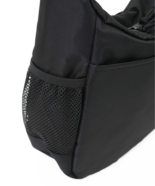COLEMAN(コールマン)の「【Coleman / コールマン】クールショルダーSM(ショルダーバッグ・メンズ・ブラック系その他/グレー系その他/グリーン/ブルー系その他/ブラック系その他2/ベージュ系その他/ブラック・FREE)」の20枚目の写真