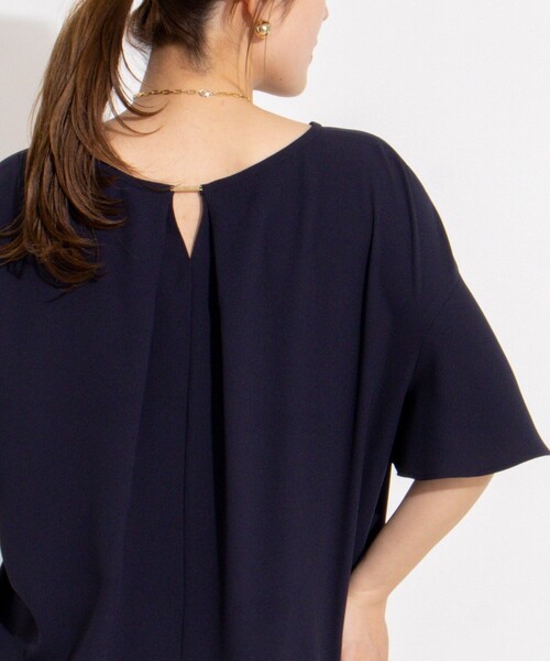 NOLLEY’S(ノーリーズ)の「【WEB限定】ウォッシャブルストレッチジョーゼットラッフル袖ブラウス(シャツ/ブラウス・レディース・オフホワイト/チャコールグレー/ブラウン/ネイビー・38)」の4枚目の写真