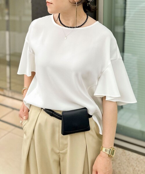 NOLLEY’S(ノーリーズ)の「【WEB限定】ウォッシャブルストレッチジョーゼットラッフル袖ブラウス(シャツ/ブラウス・レディース・オフホワイト/チャコールグレー/ブラウン/ネイビー・38)」の2枚目の写真