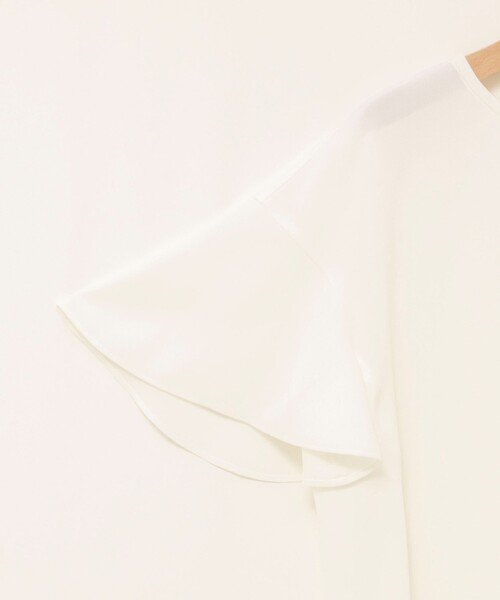 NOLLEY’S(ノーリーズ)の「【WEB限定】ウォッシャブルストレッチジョーゼットラッフル袖ブラウス(シャツ/ブラウス・レディース・オフホワイト/チャコールグレー/ブラウン/ネイビー・38)」の7枚目の写真